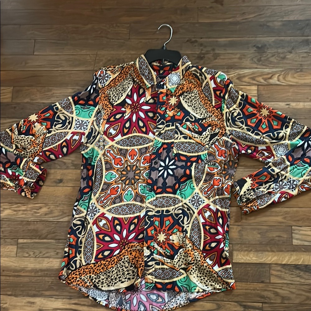 Women’s Button Down Shirt